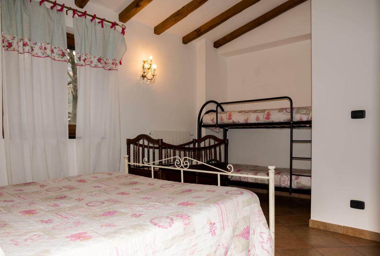 Calice Ligure Agriturismo A Ca Vegia חדר תמונה